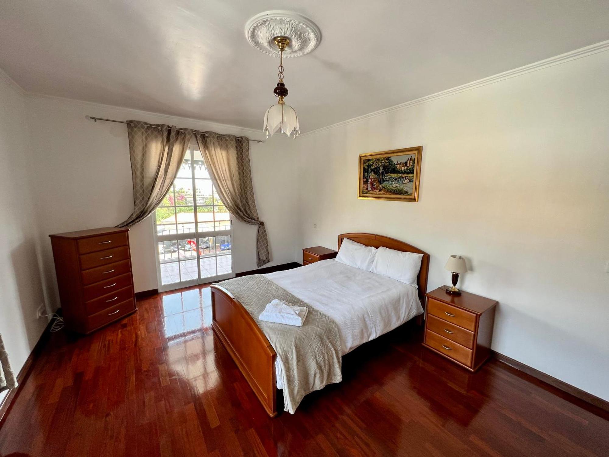 Willa Classic Tranquil Madeiran 4-bedroom *