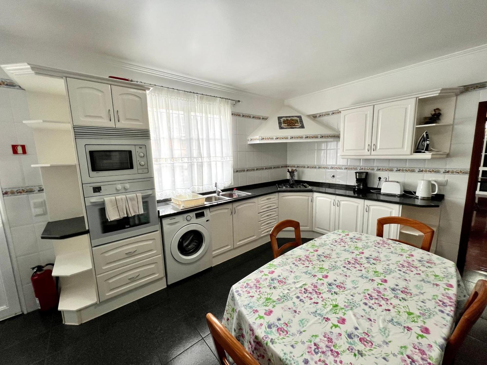 Willa Classic Tranquil Madeiran 4-bedroom
